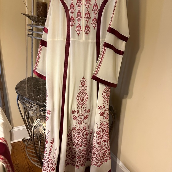 New without tag  3  peice  thobe  size   M/L ( only 1 left 🌺🎁 - Picture 5 of 12